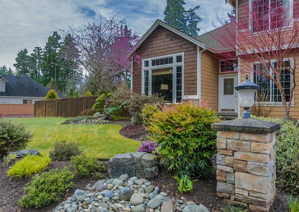 1st image of 10714 65th Ave NW