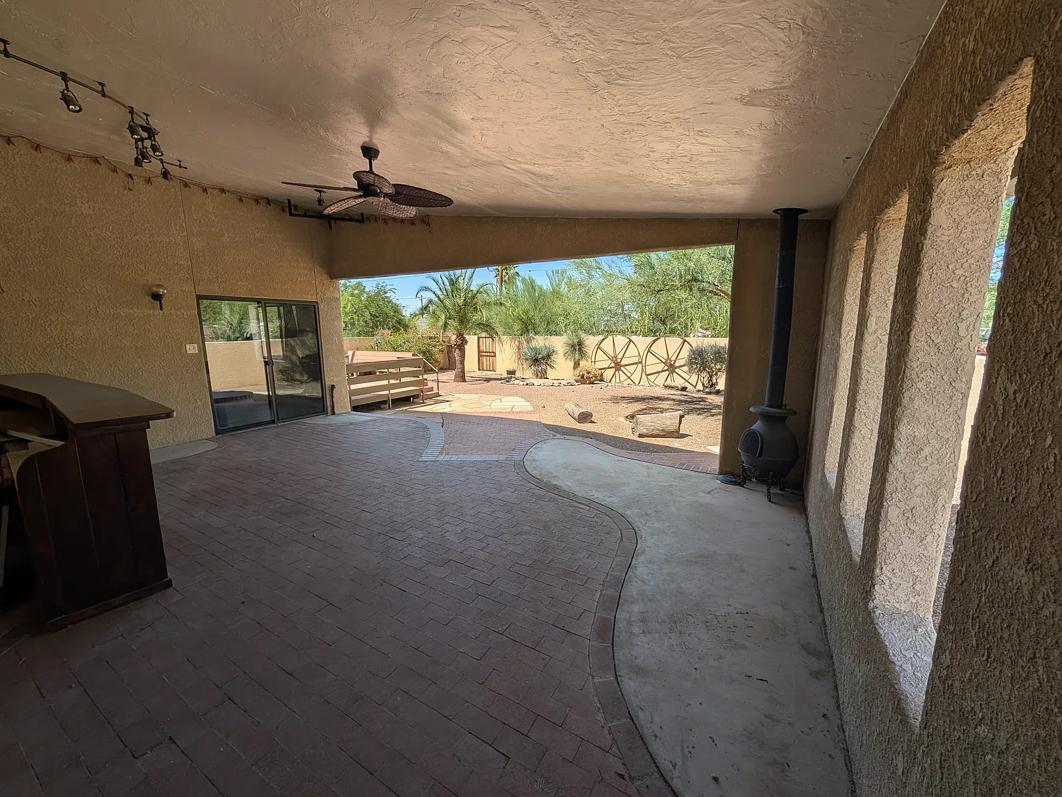 3 bed, 1488 sqft, $2,600 — Photo 4
