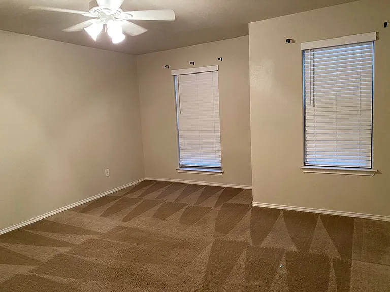 9101 Dublin Ave — Photo 20