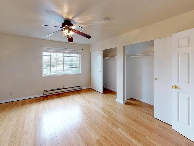 702 Cassia St — Photo 11