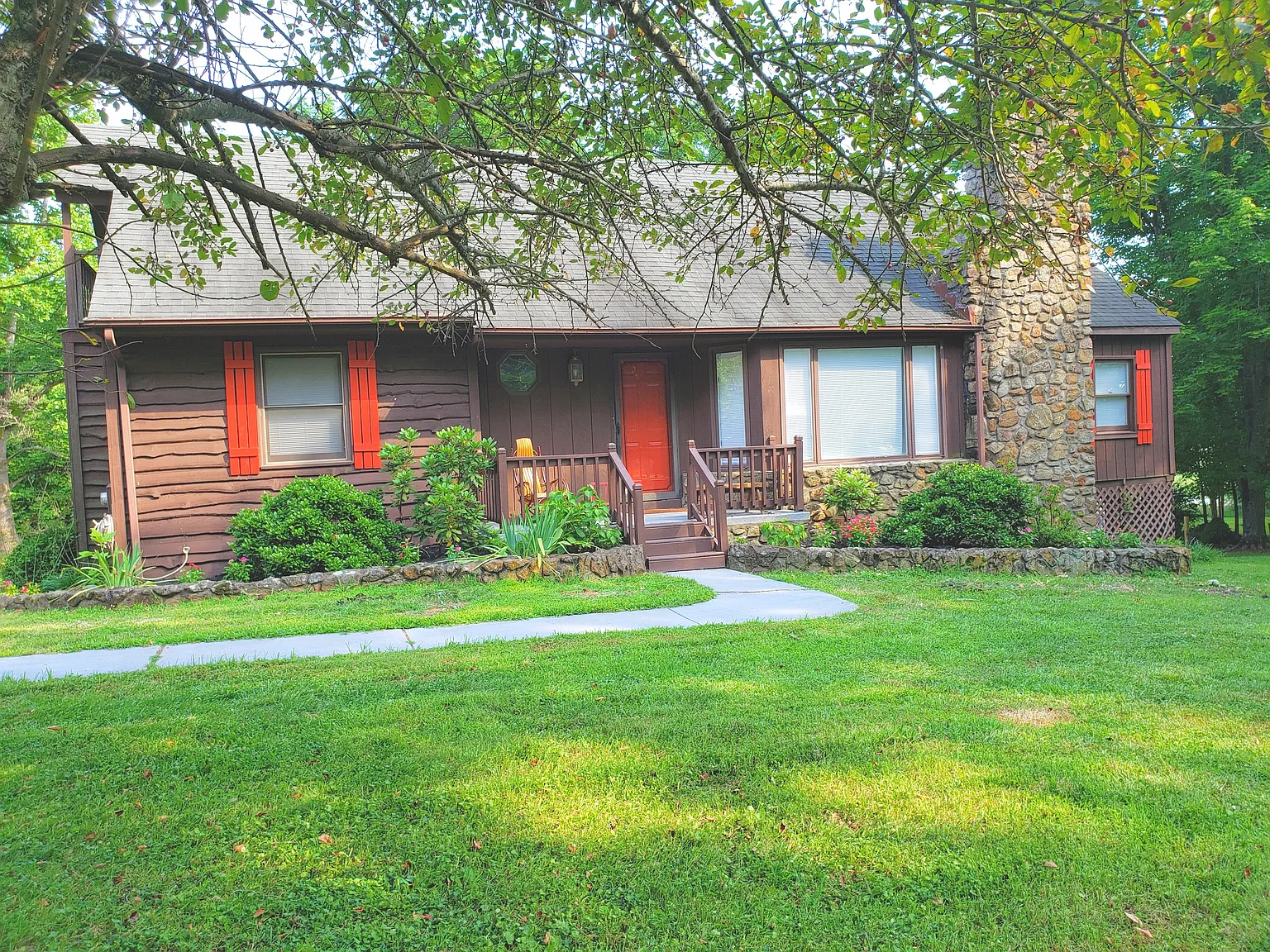 2142 Cottontown Rd photo 1