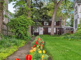 10218 S Prospect Ave, Chicago, IL 60643