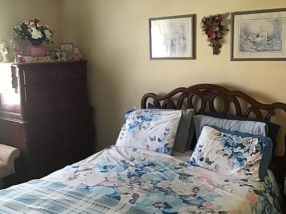 5th image of 511 Poplar Ct