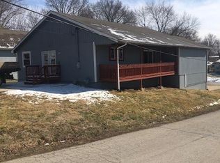 701 Beth St, Lansing, KS 66043