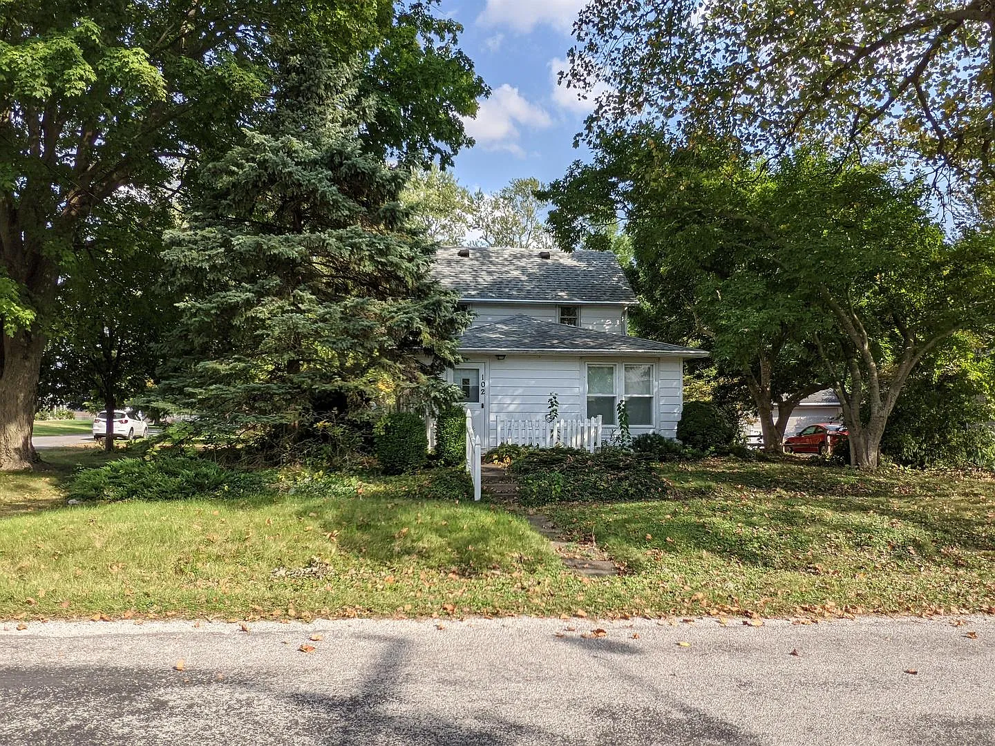 102 S Adams St photo 1