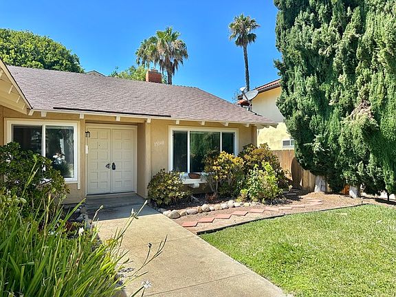 2nd image of 15140 Andorra Way
