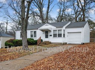 1015 Avant Dr, Saint Louis, MO 63137