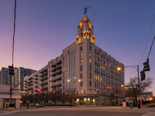 758 N Larrabee St, Chicago, IL