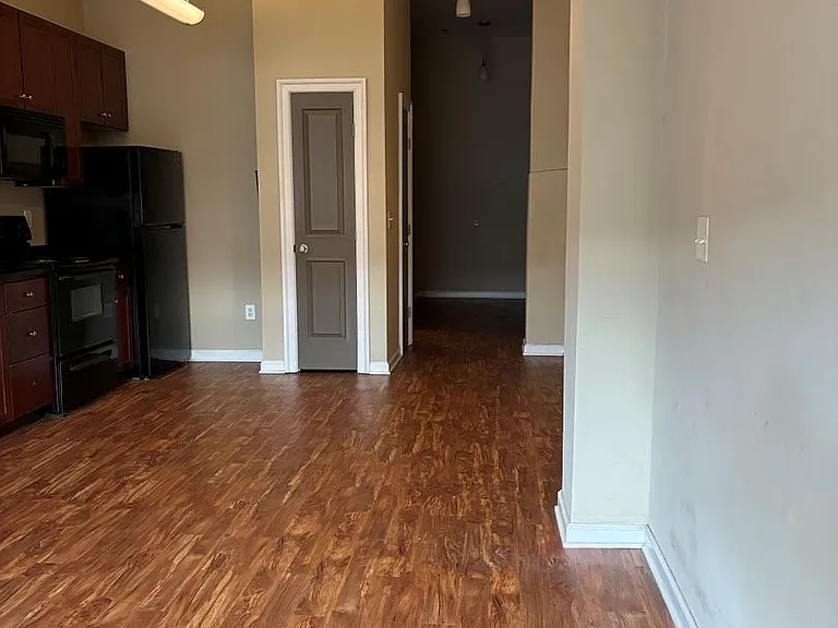 Hopewell Lofts — Photo 18