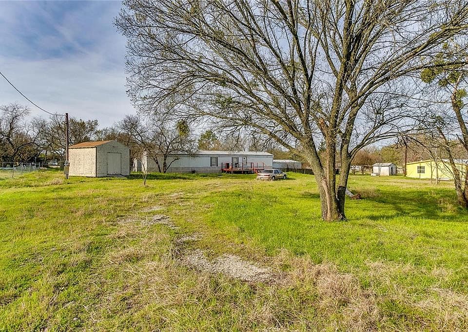 1st image of 3800 Shady Ln