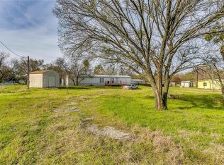 3800 Shady Ln, Joshua, TX 76058
