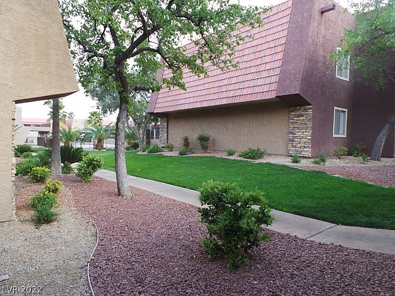 3rd image of 5100 Indian River Dr Unit 409