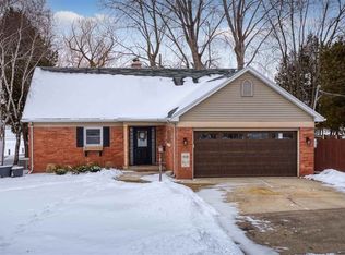 908 Emily St, Menasha, WI 54952