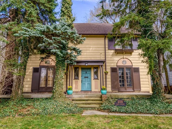 2331 S Overlook Rd, Cleveland Heights, OH 44106