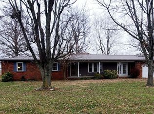 32 Elizabeth Rd, Sikeston, MO 63801