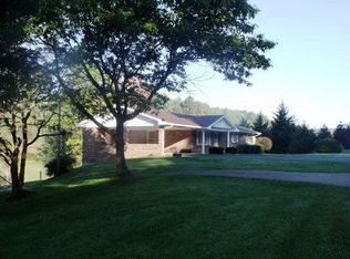 241 Pleasant Home Rd, Sparta, NC 28675