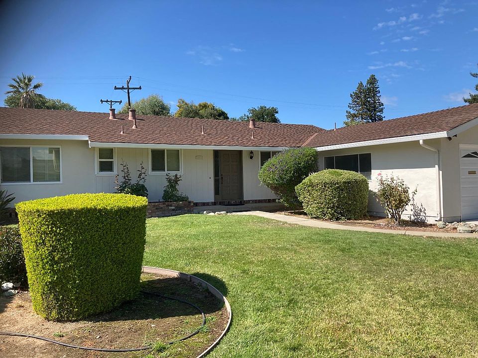 2nd image of 1221 Mandarin Dr