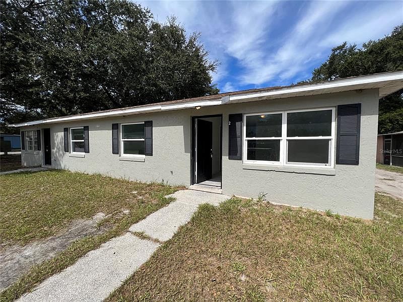 1st image of 1704 Birchwood Cir