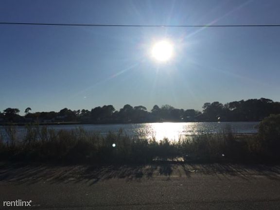 2nd image of 3805A Pretty Lake Ave