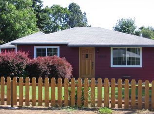 18906 NE Couch St, Portland, OR 97230