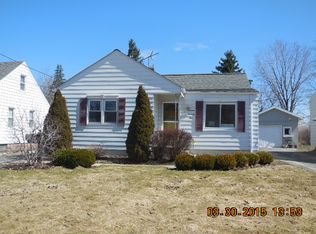 1371 Lander Rd, Mayfield Hts, OH 44124