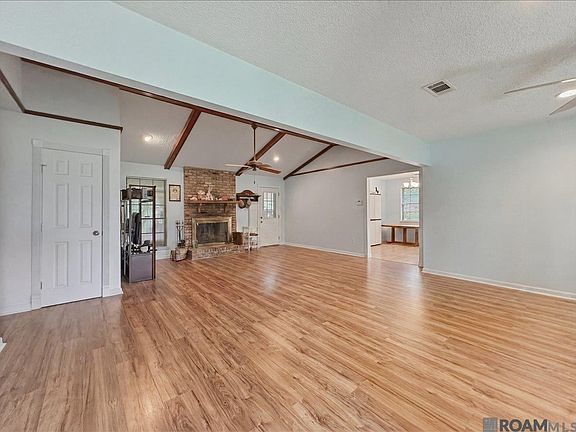 3rd image of 10613 Ribbonwood Ave