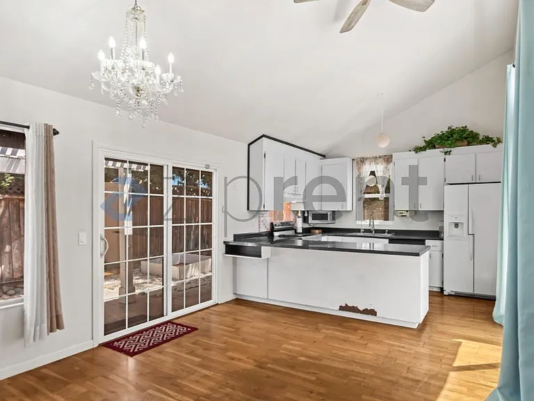 5354 Birch Grove Dr — Photo 9
