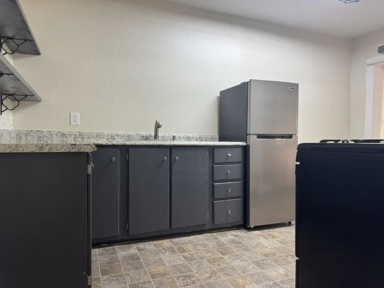 736 Duclo Ave #A — Photo 5