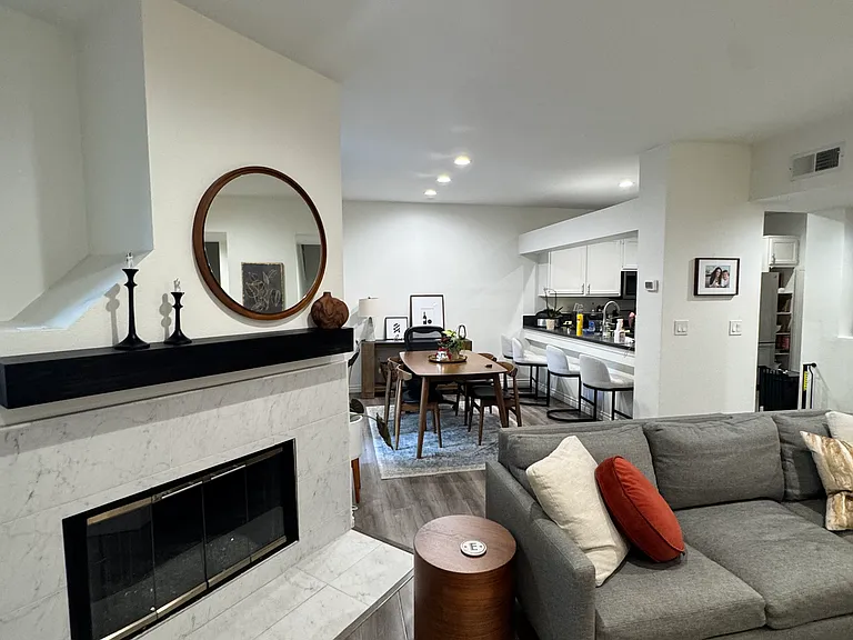 1445 Brett Pl #114 — Photo 5