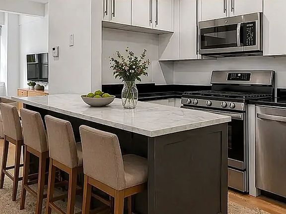 3rd image of 50 Murray St #1534