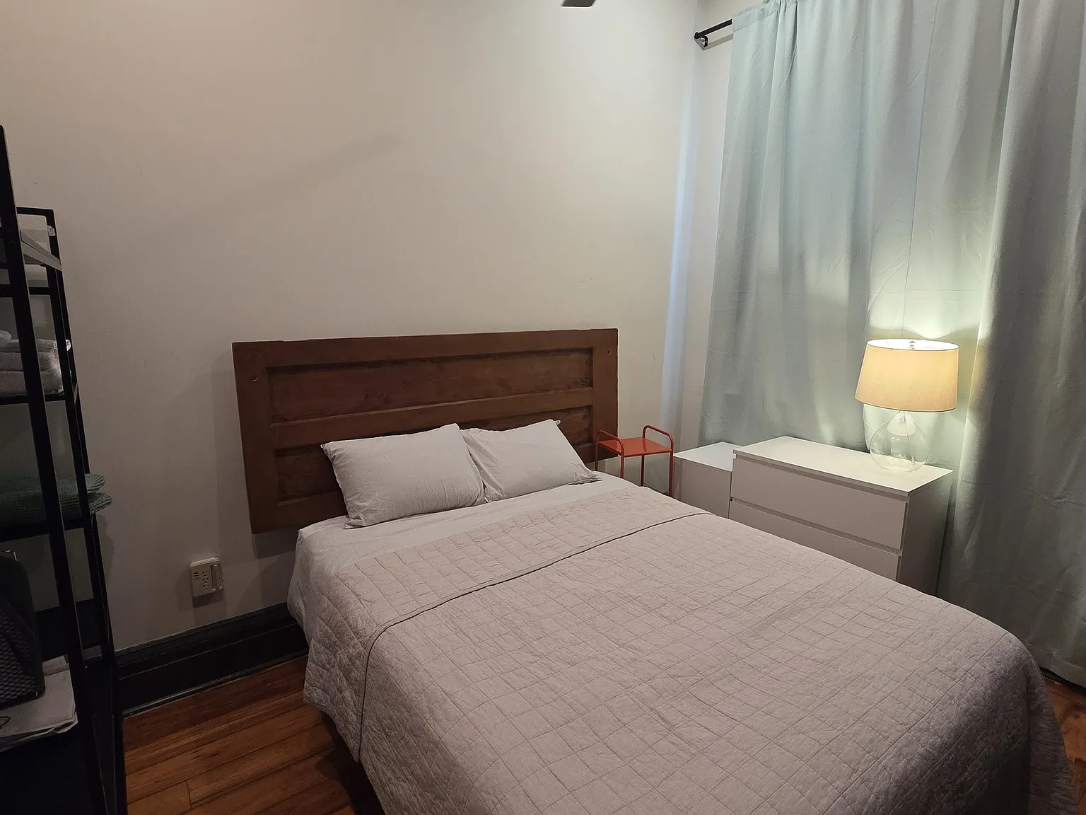 1 bed, 450 sqft, $1,500 — Photo 3