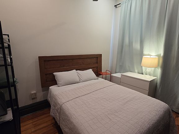 3rd image of 2754 Orleans Ave
