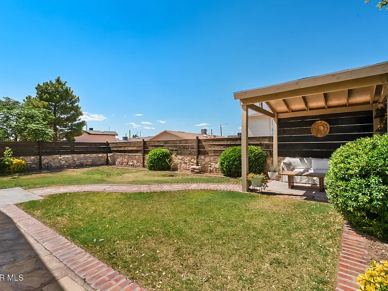 14121 Tierra Halcon Dr — Photo 3