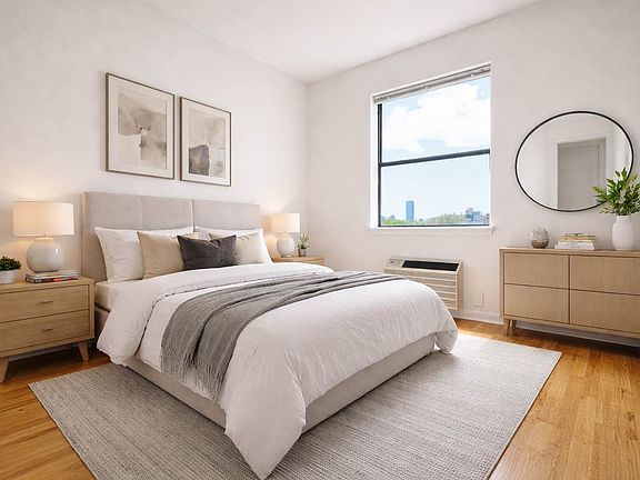 2nd image of 201 E 12th St APT 512