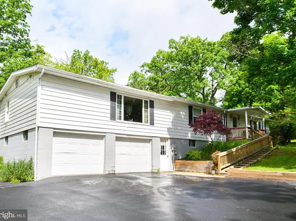 700 Mountain Rd, Oakland, MD 21550