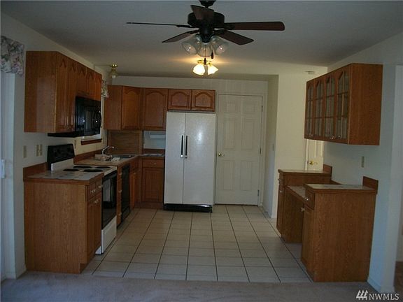 5th image of 1587 Silver Fir Dr