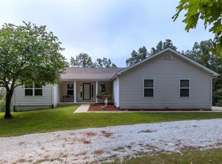 8 Pine Ridge Rd, Festus, MO 63028