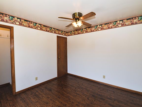 5th image of 11643A Crestview Ln