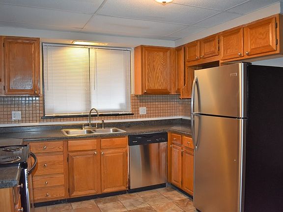 2nd image of 813 Burman Ave