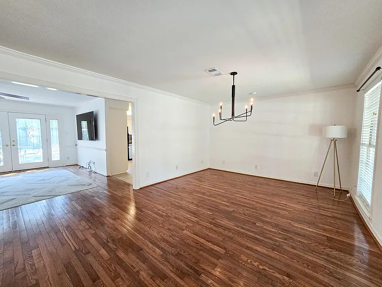 9507 Meadowbriar Ln — Photo 27