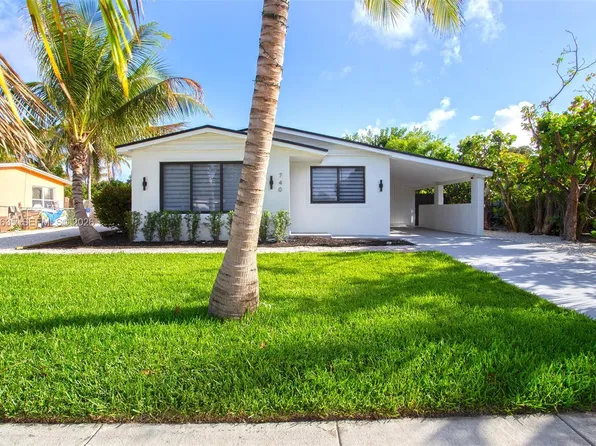 740 NE 43rd Ct, Pompano Beach, FL 33064