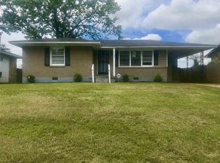 1743 S Dearing Rd, Memphis, TN 38117