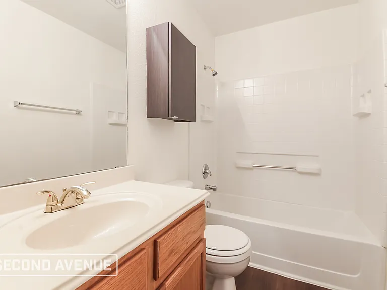 925 Warbler — Photo 19