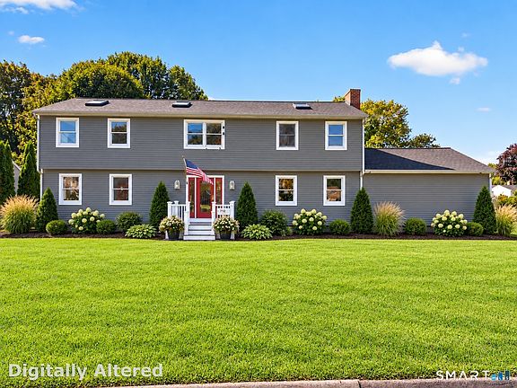 2nd image of 112 Harbor Parkway