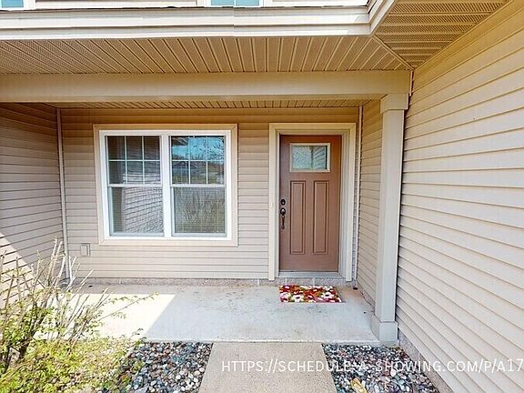 2nd image of 1806 N Creek Dr
