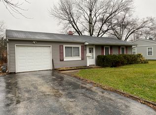 710 Russet Ln, Streamwood, IL 60107