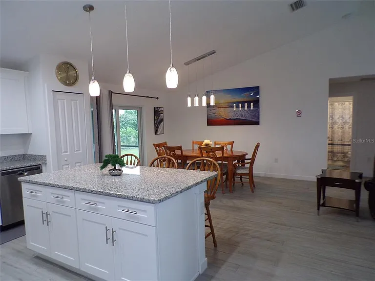 326 Millport St NW — Photo 7