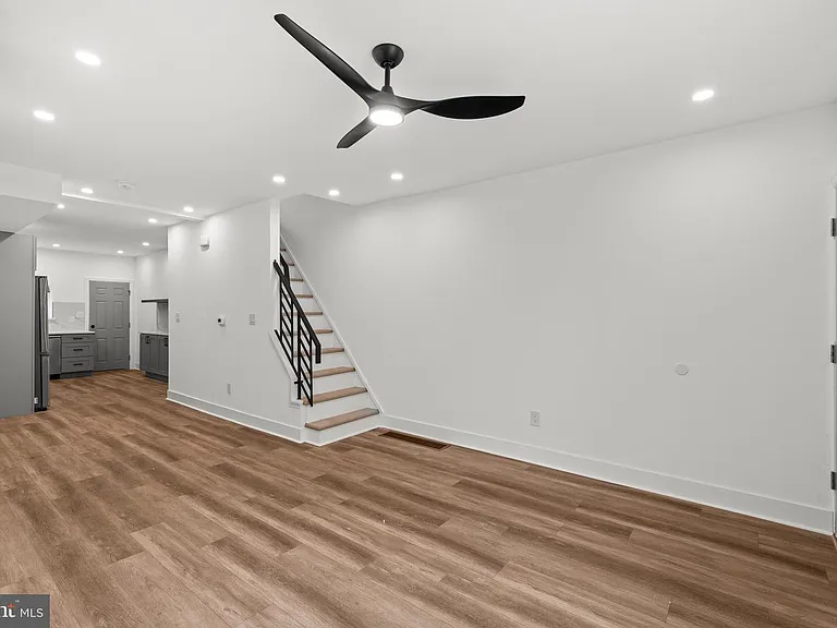 3047 N Bonsall St — Photo 4