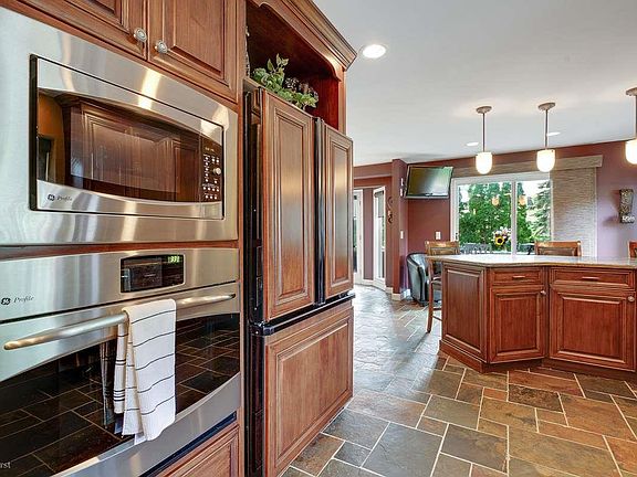 4th image of 54231 Shady Ln