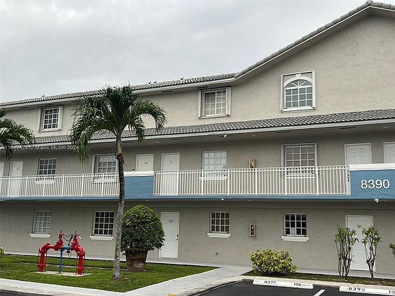 4th image of 8390 NW 103rd St APT 104H